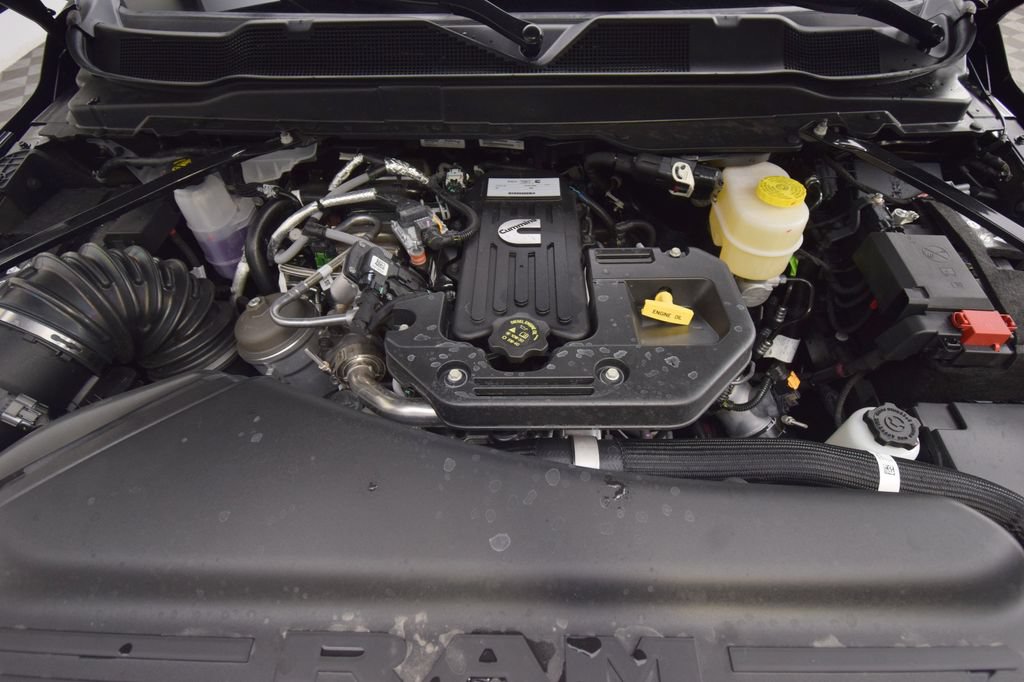 New 2026 RAM 2500 Tradesman AWD/4WD image 11