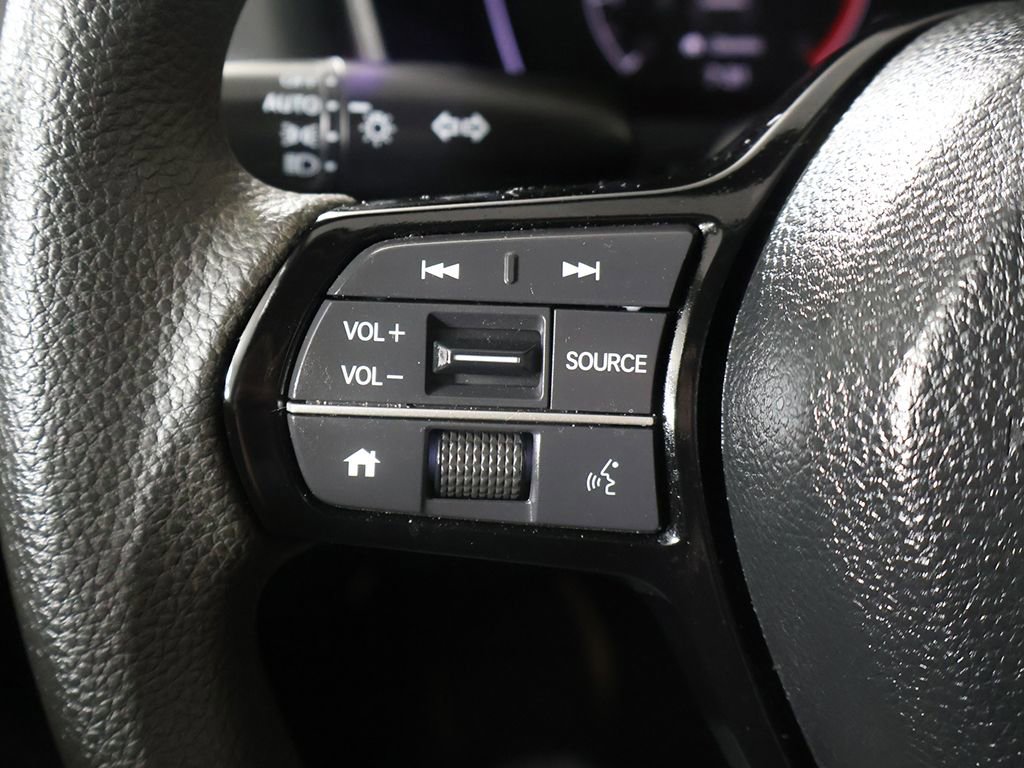 Used 2025 Honda Civic LX image 29