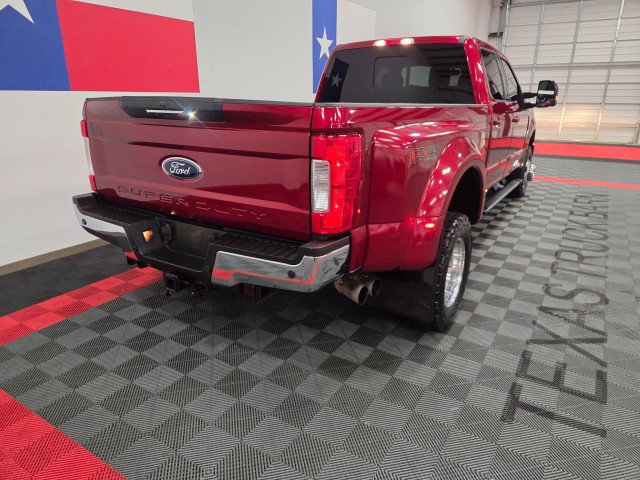 Used 2017 Ford F350 Lariat w/ FX4 Off-Road Package image 26
