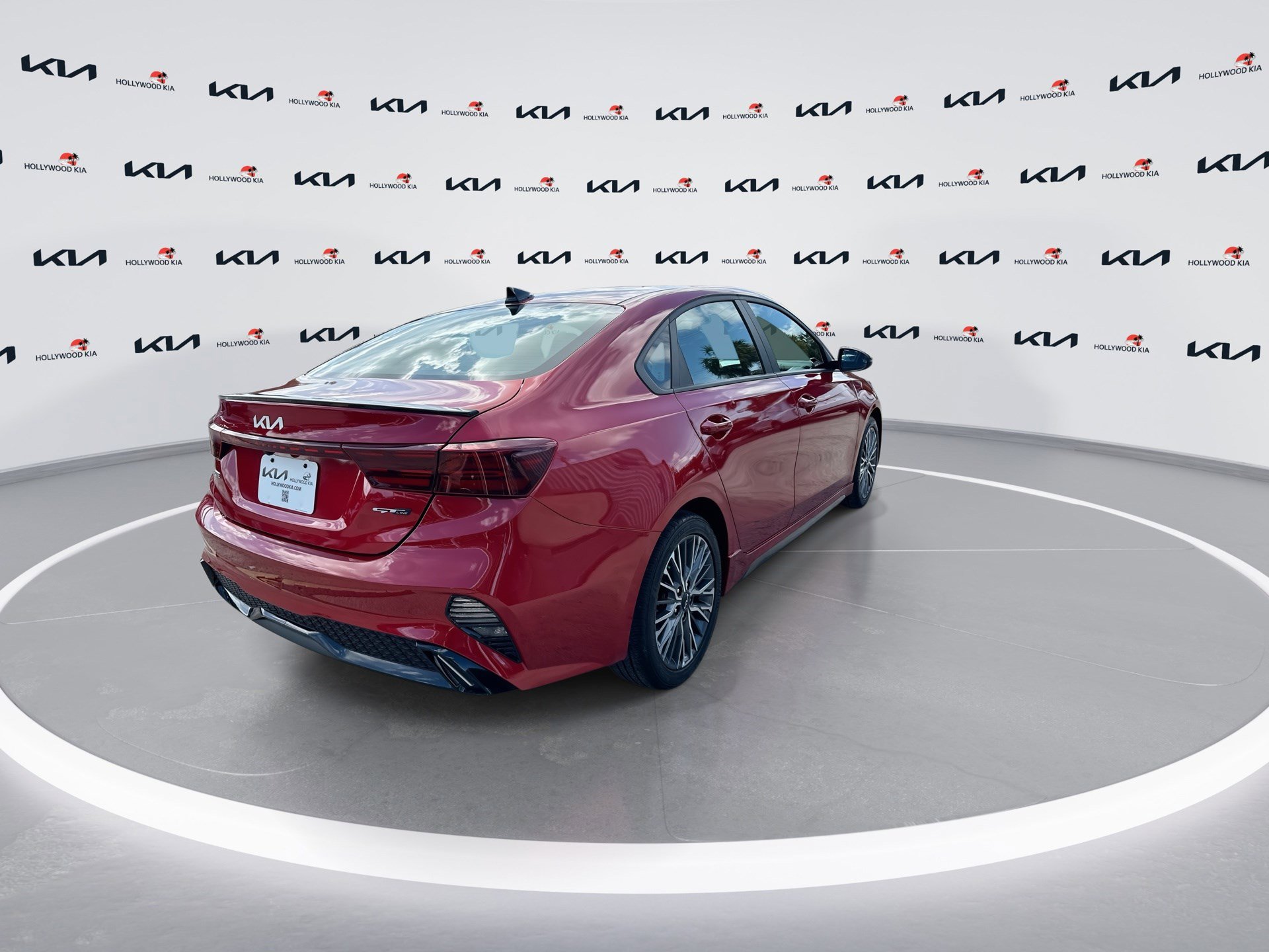 Used 2024 Kia Forte GT-Line w/ GT-Line Premium Package image 8