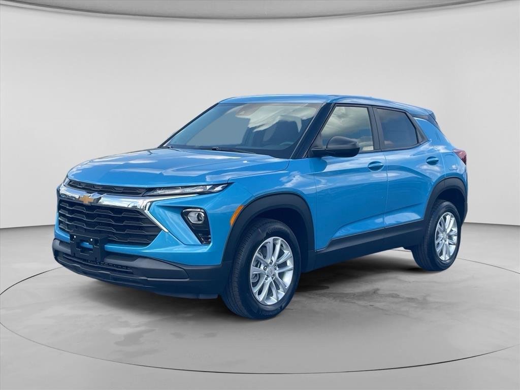 New 2026 Chevrolet TrailBlazer LS w/ LS Convenience Package AWD/4WD image 3