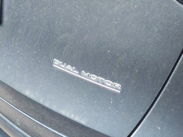 Used 2021 Tesla Model Y Performance image 10