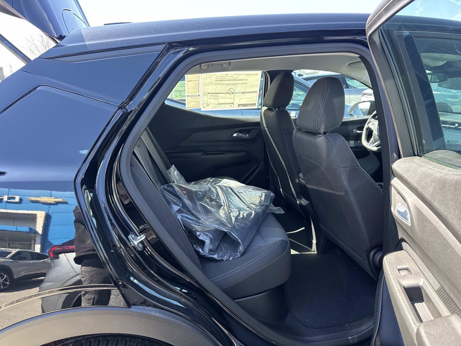 New 2027 Chevrolet Bolt LT w/ Comfort Package image 12
