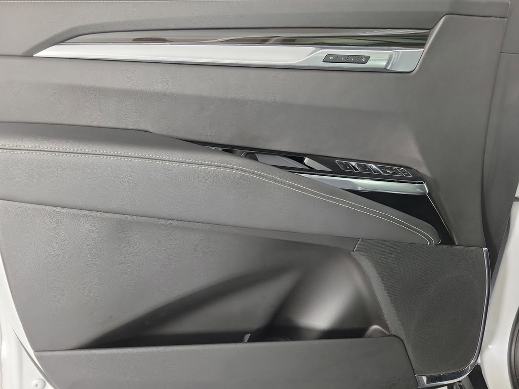 Used 2025 Cadillac Escalade Premium Luxury w/ LPO, Floor Liner Package image 20