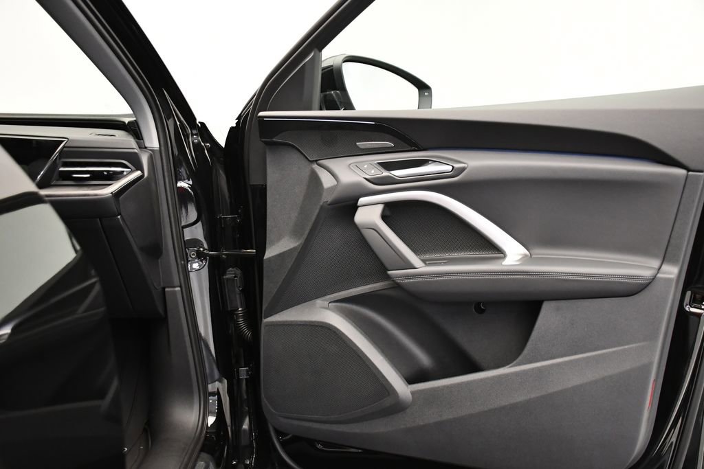 Used 2025 Audi Q5 Premium Plus w/ Premium Plus image 44