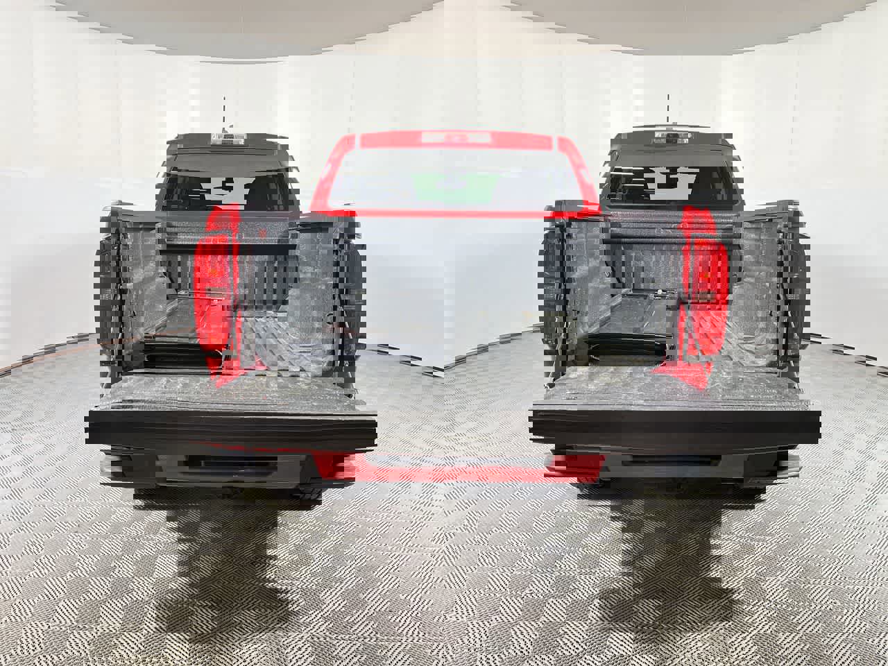 Used 2018 Chevrolet Colorado LT image 27