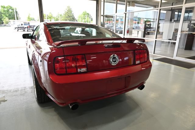 Used 2005 Ford Mustang GT Premium RWD image 7