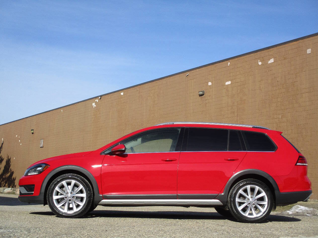 Used 2018 Volkswagen Golf Alltrack SE image 69