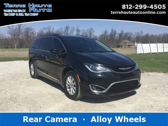 Used 2017 Chrysler Pacifica Touring-L