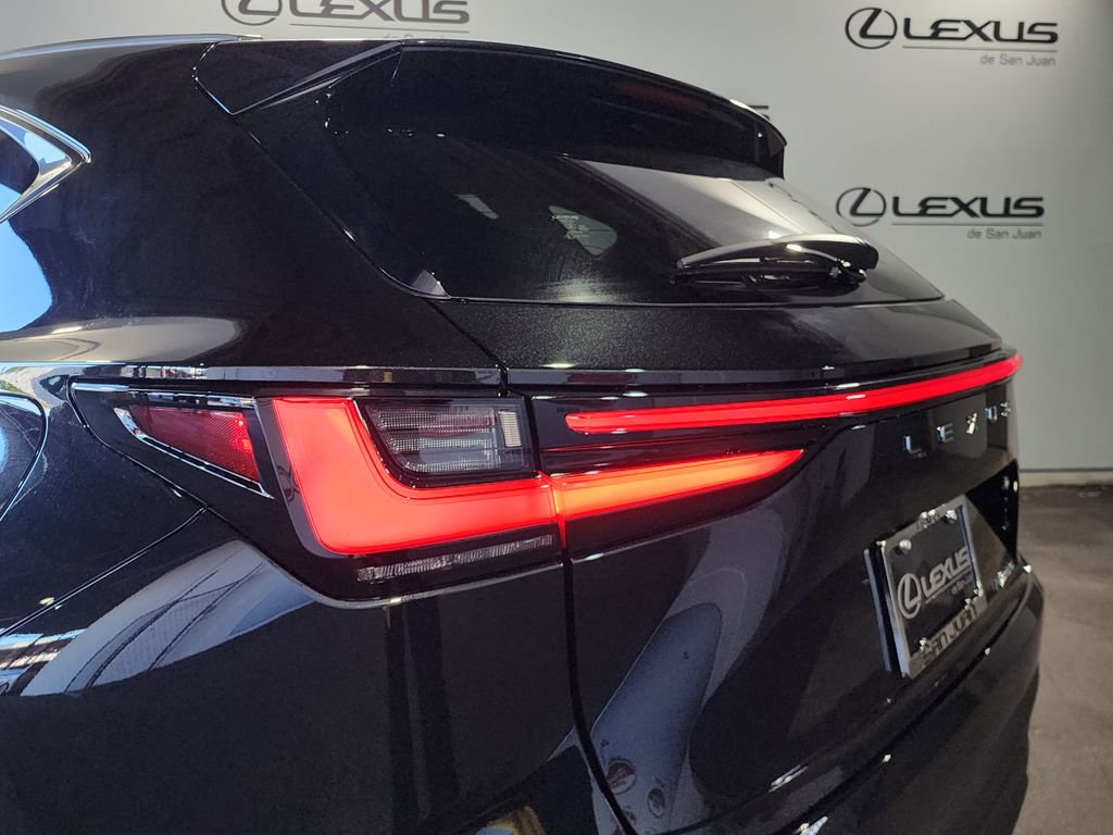 New 2026 Lexus NX 350h FWD image 10