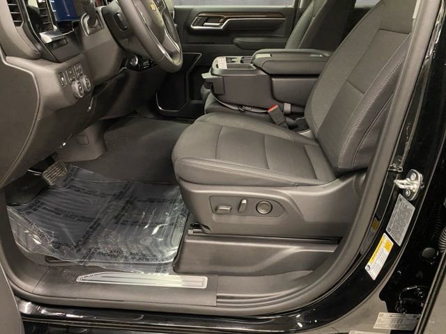 New 2026 Chevrolet Silverado 3500 LT w/ All Star Edition image 16