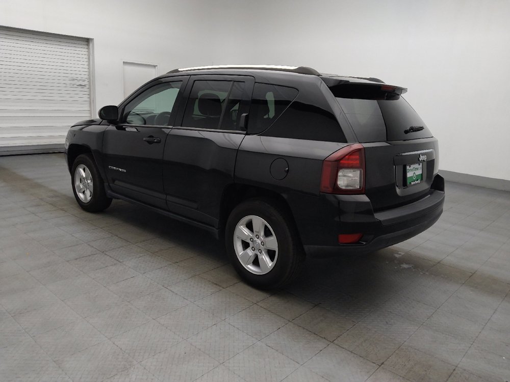 Used 2014 Jeep Compass Sport w/ Power Value Group FWD image 3