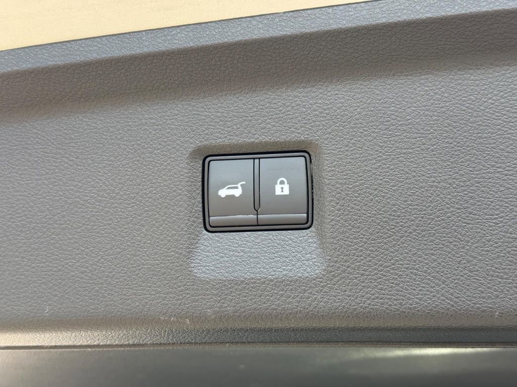 Used 2023 INFINITI QX60 Luxe AWD/4WD image 6