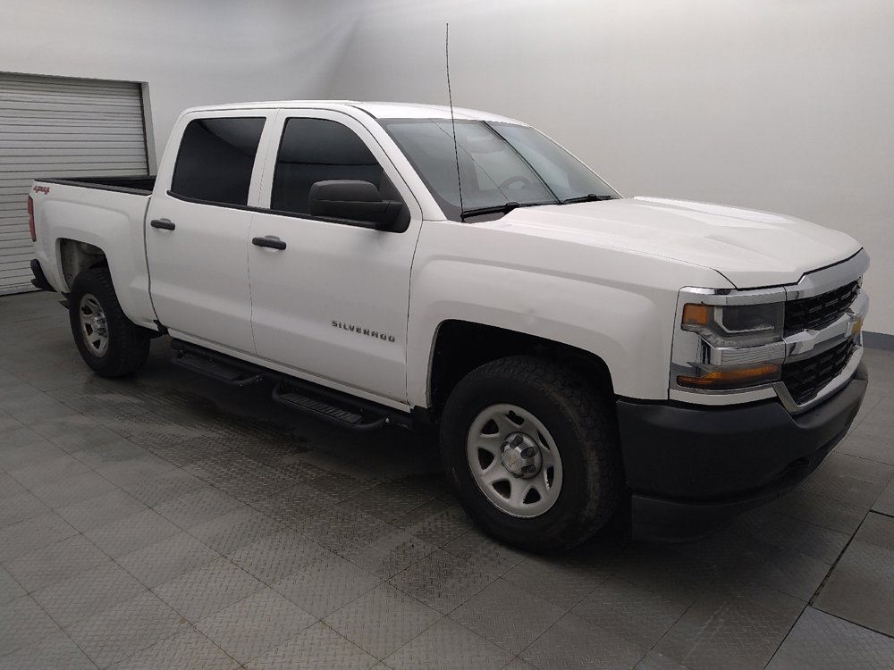 Used 2018 Chevrolet Silverado 1500 W/T w/ Trailering Package AWD/4WD image 11