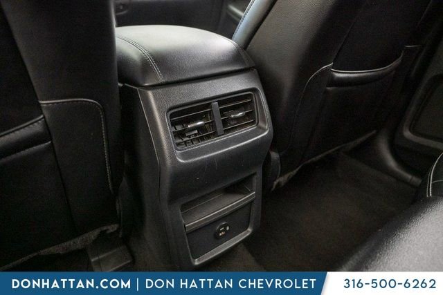 Used 2022 Ford Edge SEL image 25