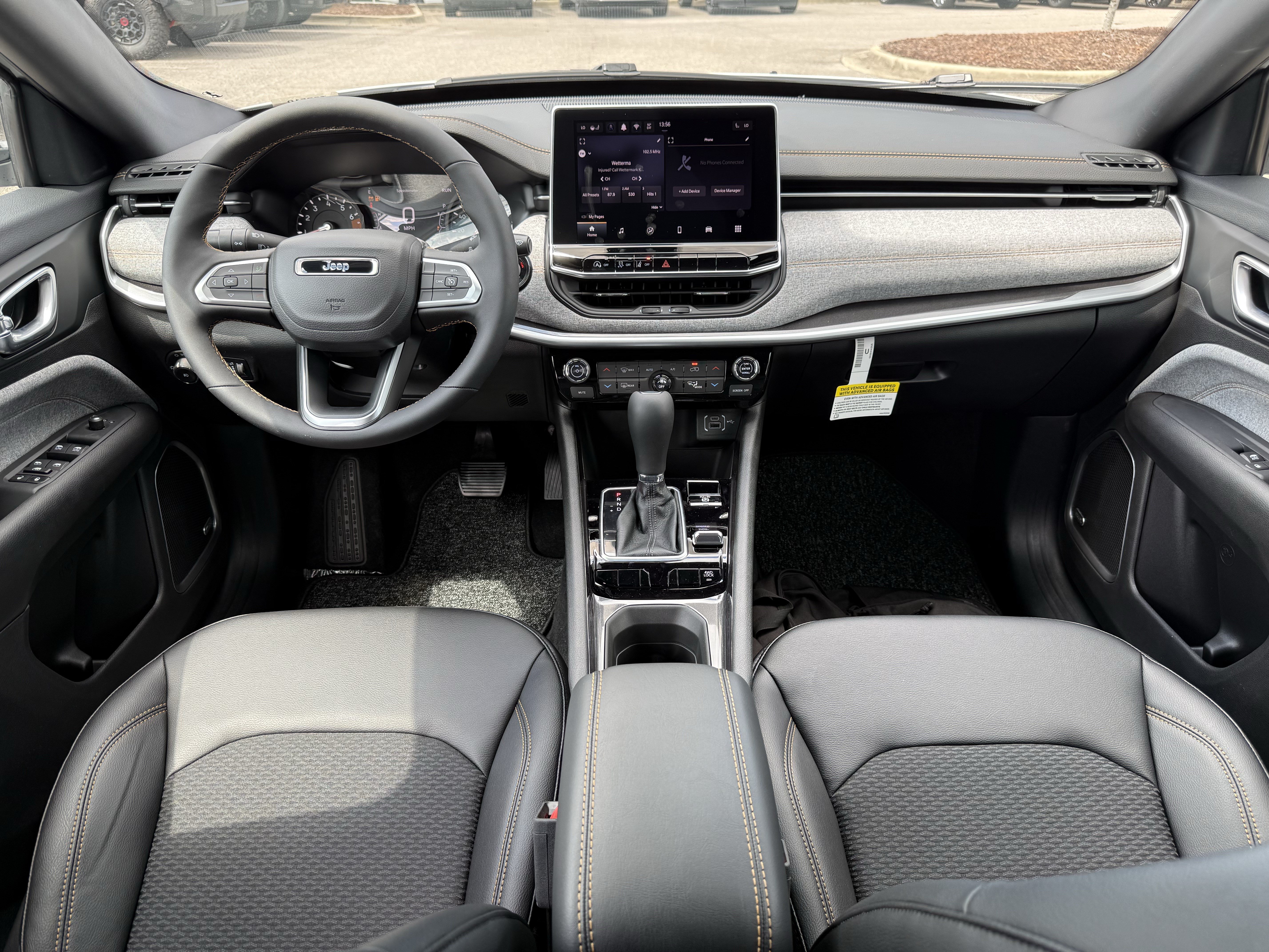 New 2026 Jeep Compass Latitude AWD/4WD image 29