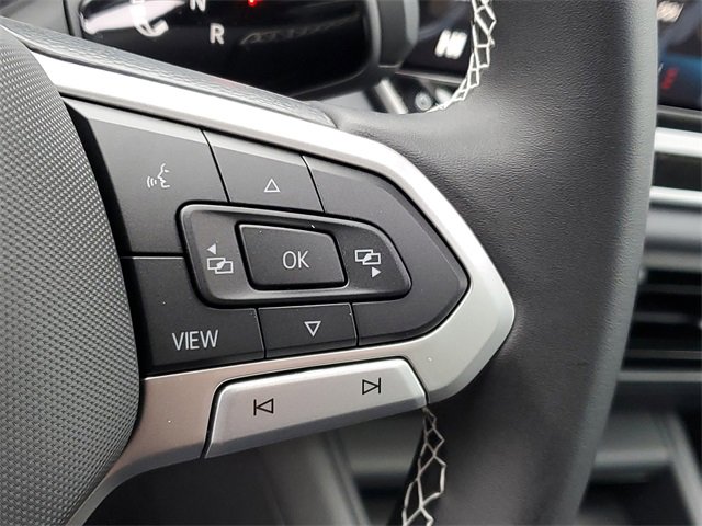 New 2026 Volkswagen Tiguan SE image 28