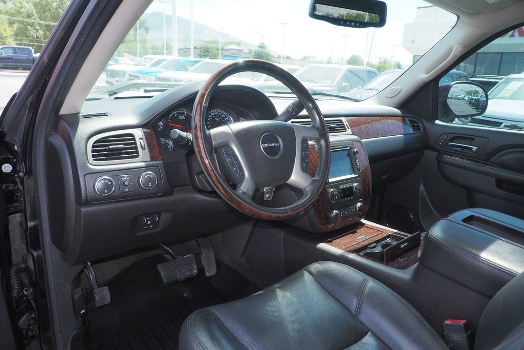 Used 2013 GMC Sierra 2500 Denali AWD/4WD image 11