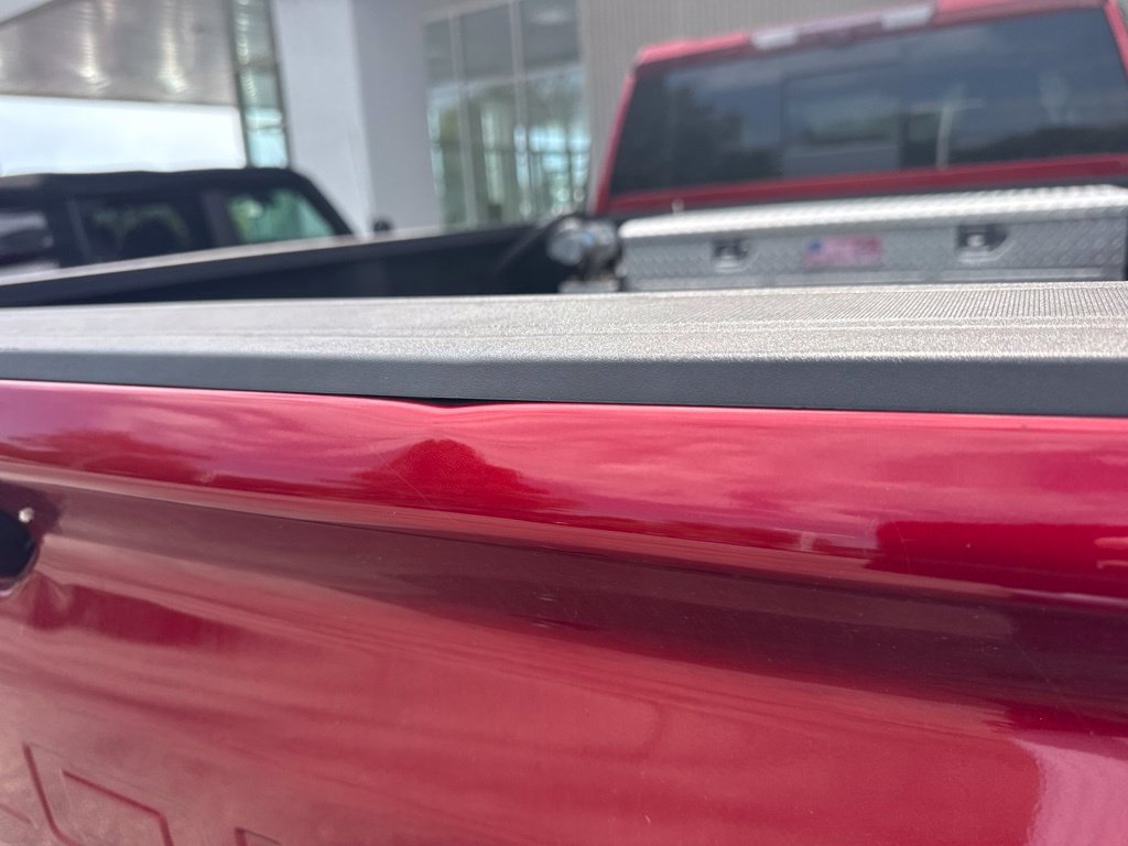 Used 2025 Chevrolet Silverado 3500 LTZ w/ LTZ Plus Package AWD/4WD image 7