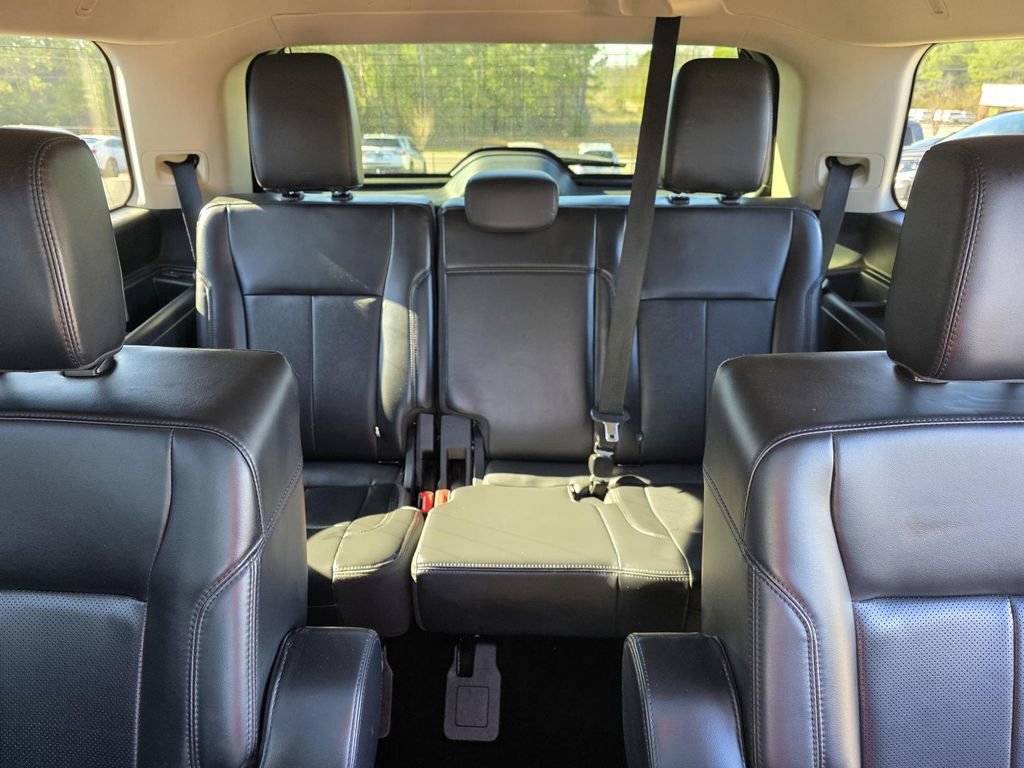 Used 2022 Ford Expedition XLT image 29