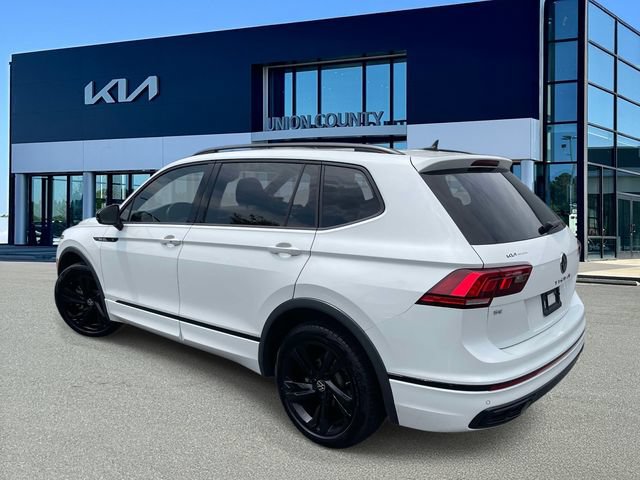 Used 2023 Volkswagen Tiguan SE R-Line FWD image 4