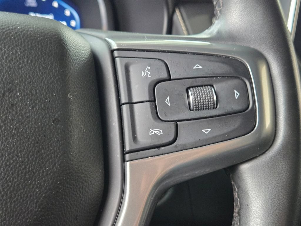 Used 2023 Chevrolet Suburban Premier AWD/4WD image 29