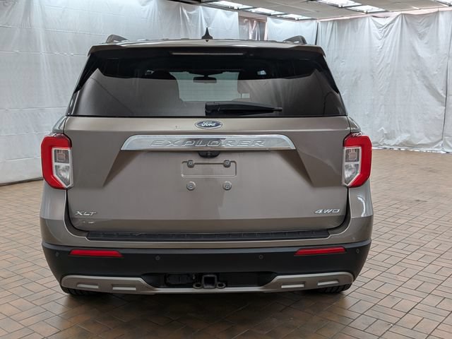 Certified 2021 Ford Explorer XLT w/ Equipment Group 202A AWD/4WD image 6