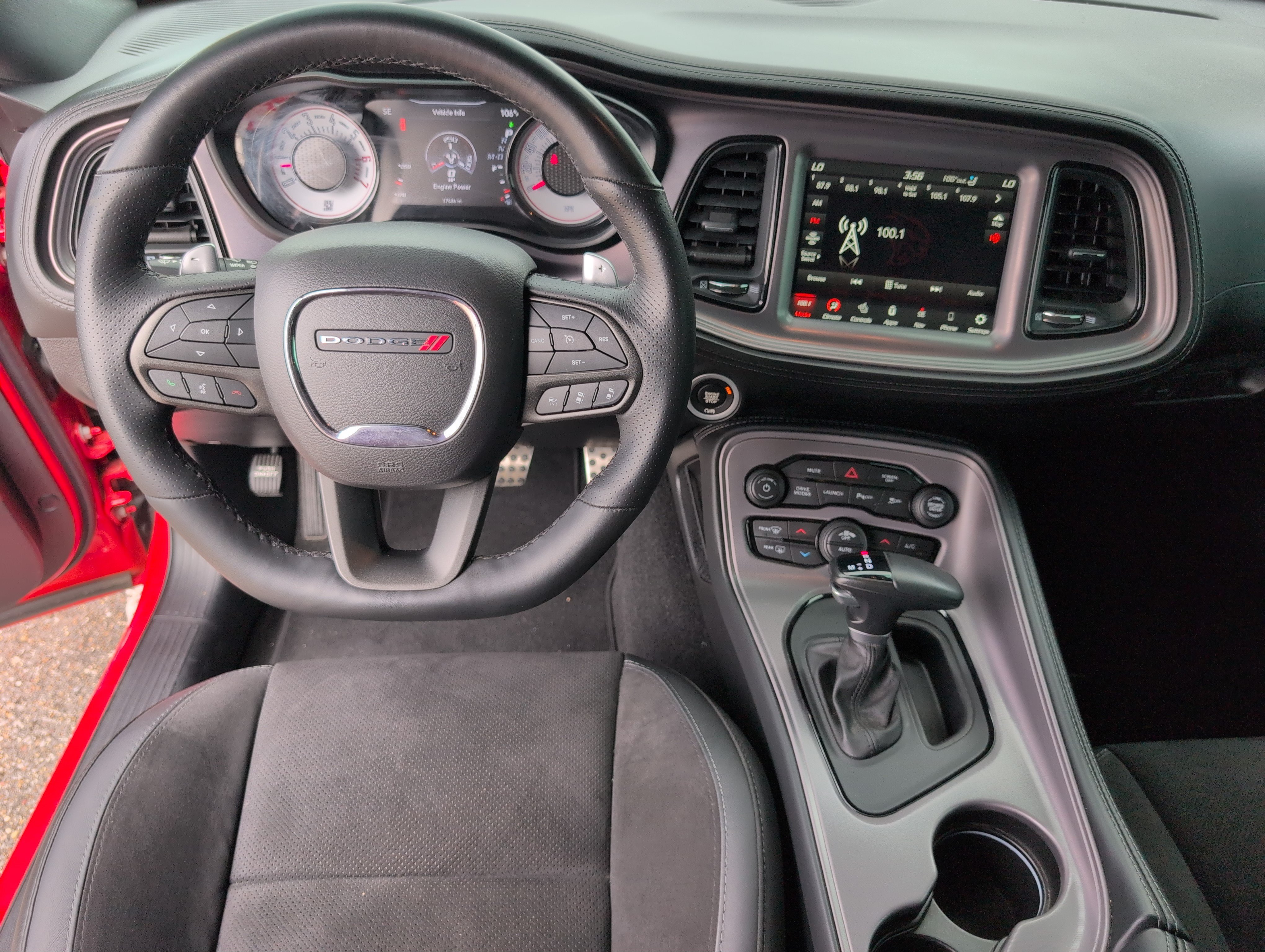 Used 2023 Dodge Challenger R/T Scat Pack w/ Plus Package RWD image 31