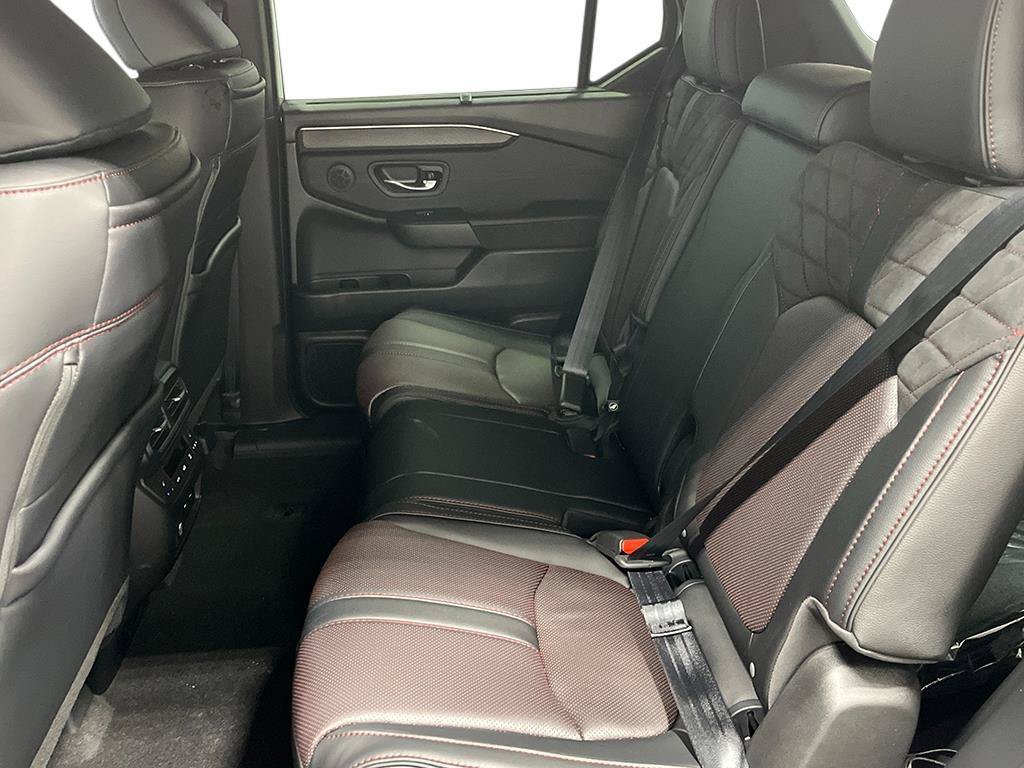 New 2026 Honda Pilot Black Edition image 25