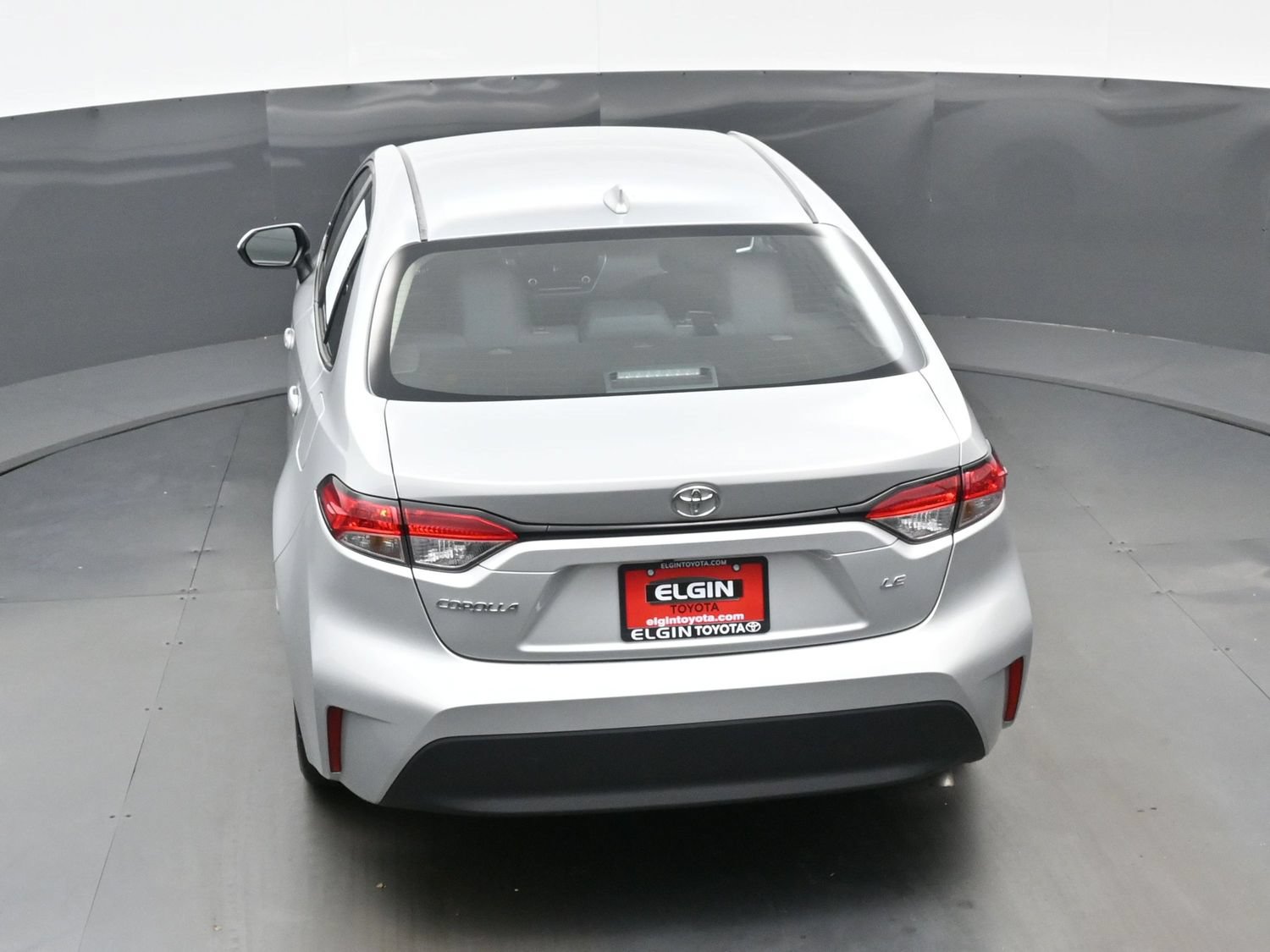 Used 2025 Toyota Corolla LE FWD image 37