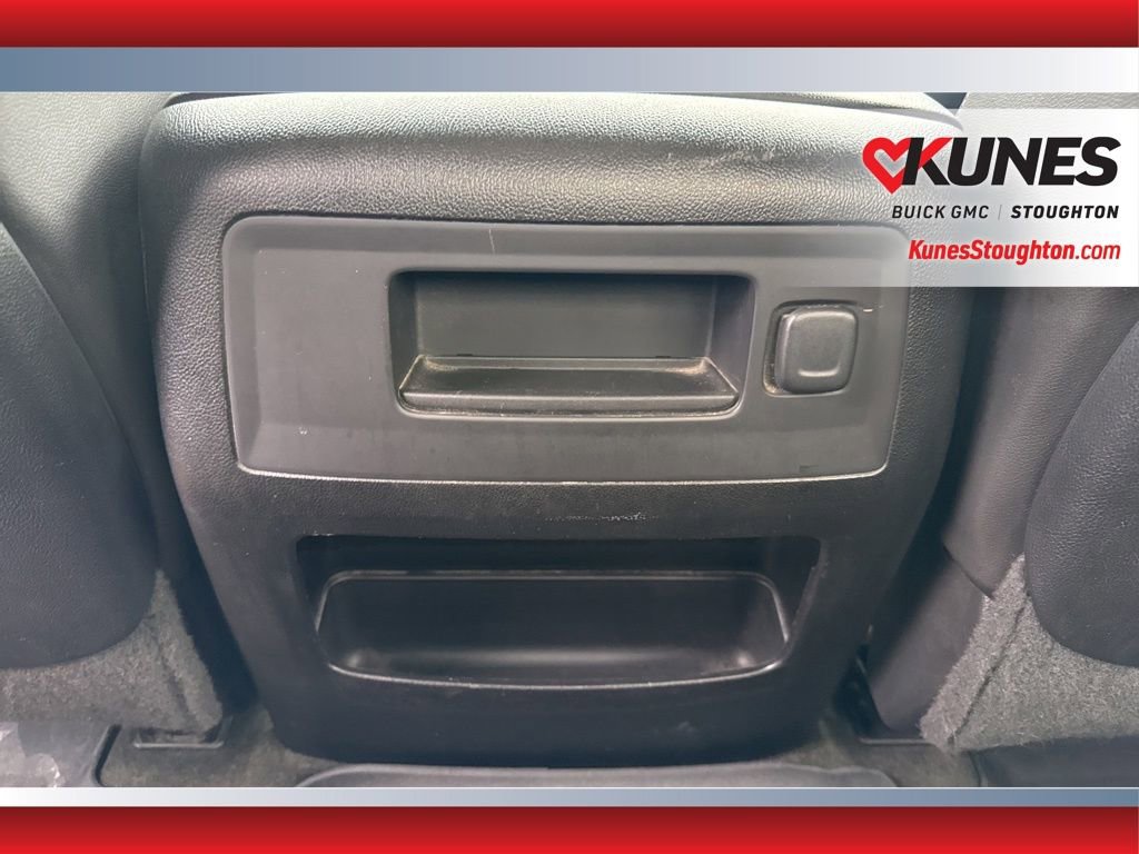 Used 2015 GMC Sierra 1500 SLE w/ All-Terrain Package image 33