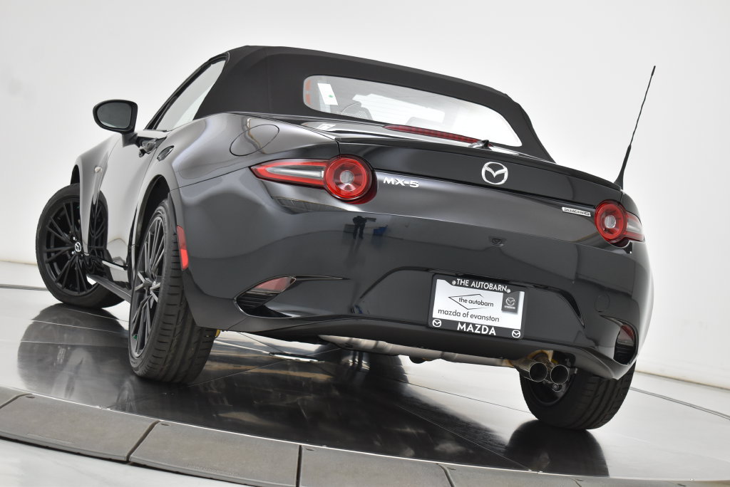 New 2026 MAZDA MX-5 Miata Club w/ Weather Package RWD image 9