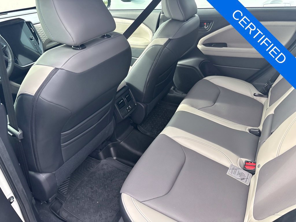 Used 2026 Subaru Forester Limited AWD/4WD image 7