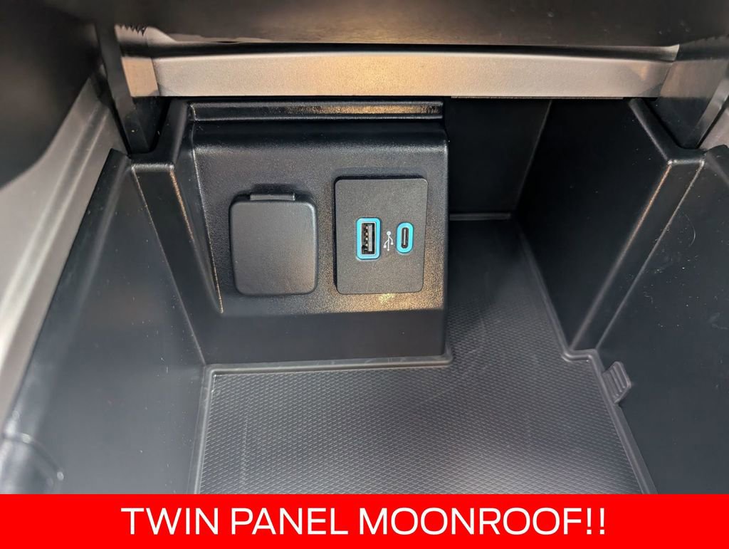 Certified 2020 Ford Explorer ST w/ Premium Technology Package image 35