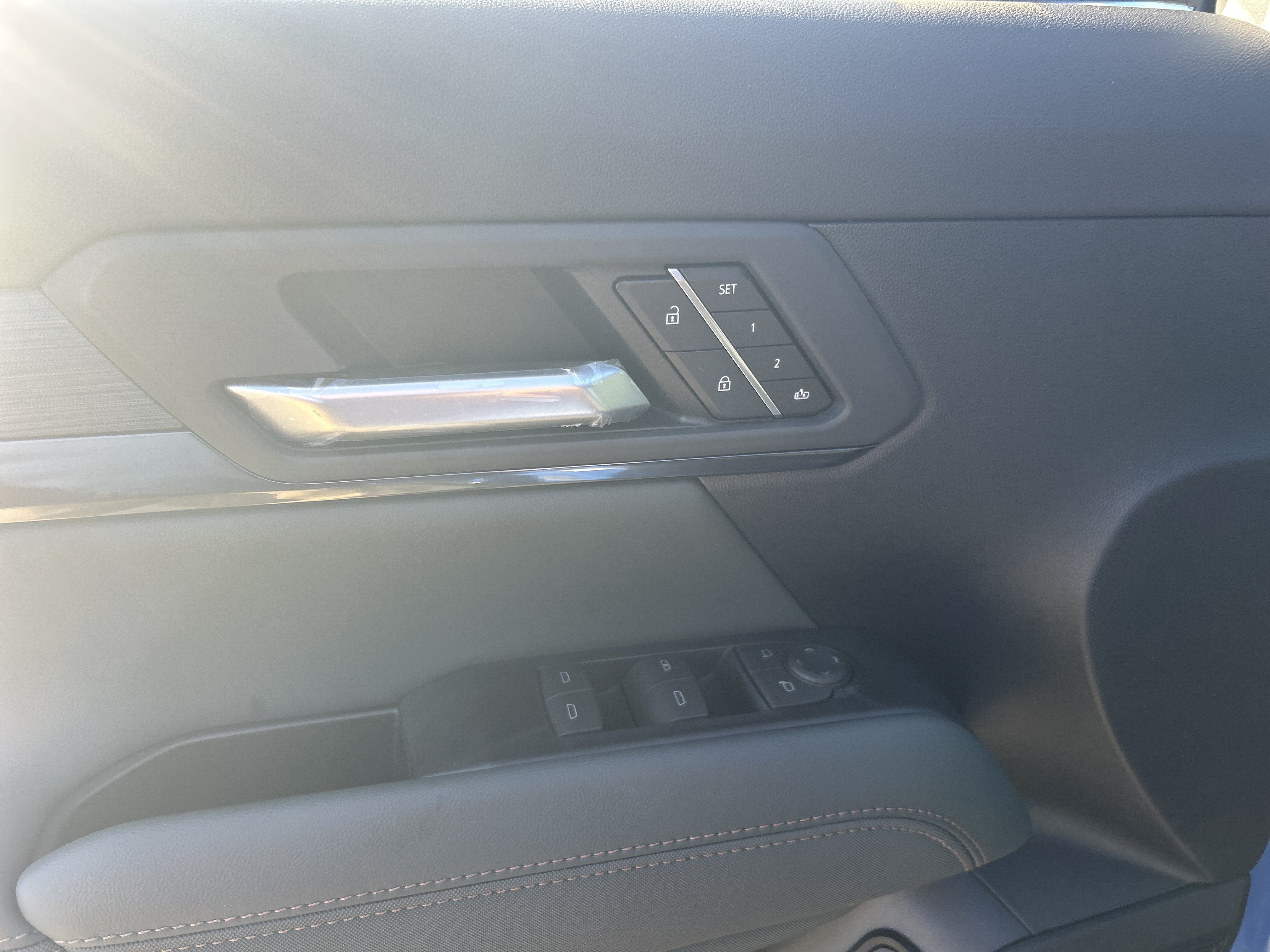 New 2027 GMC Terrain AT4 w/ Convenience Package III AWD/4WD image 21