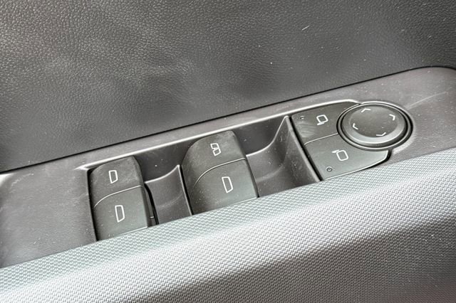 New 2026 GMC Canyon Elevation w/ Convenience Package RWD image 12