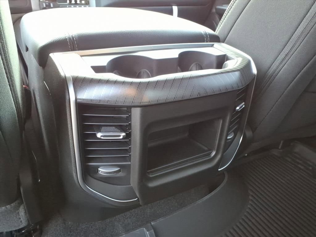 New 2026 RAM 1500 Big Horn w/ Night Edition image 33