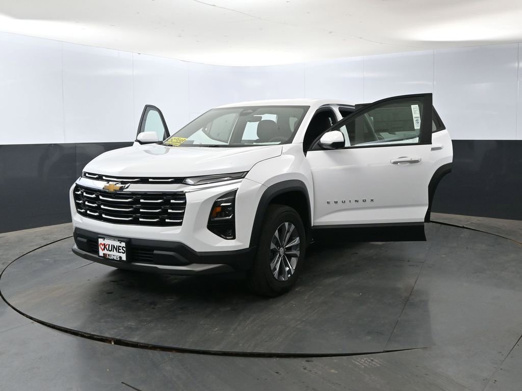 New 2025 Chevrolet Equinox LT w/ Safety and Technology Package image 53