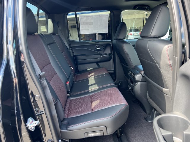 New 2026 Honda Ridgeline Black Edition image 11