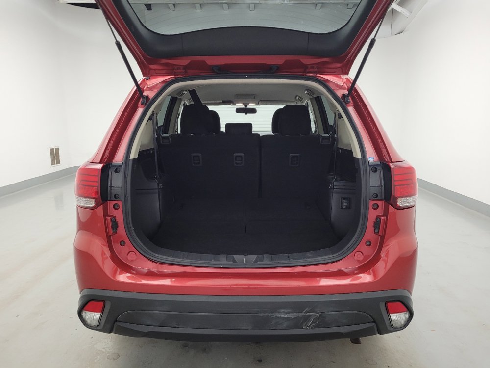 Used 2018 Mitsubishi Outlander SE FWD image 29