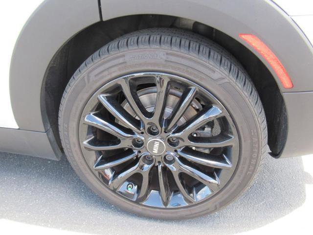 Used 2022 MINI Cooper Clubman S w/ Signature Upholstery Package FWD image 8