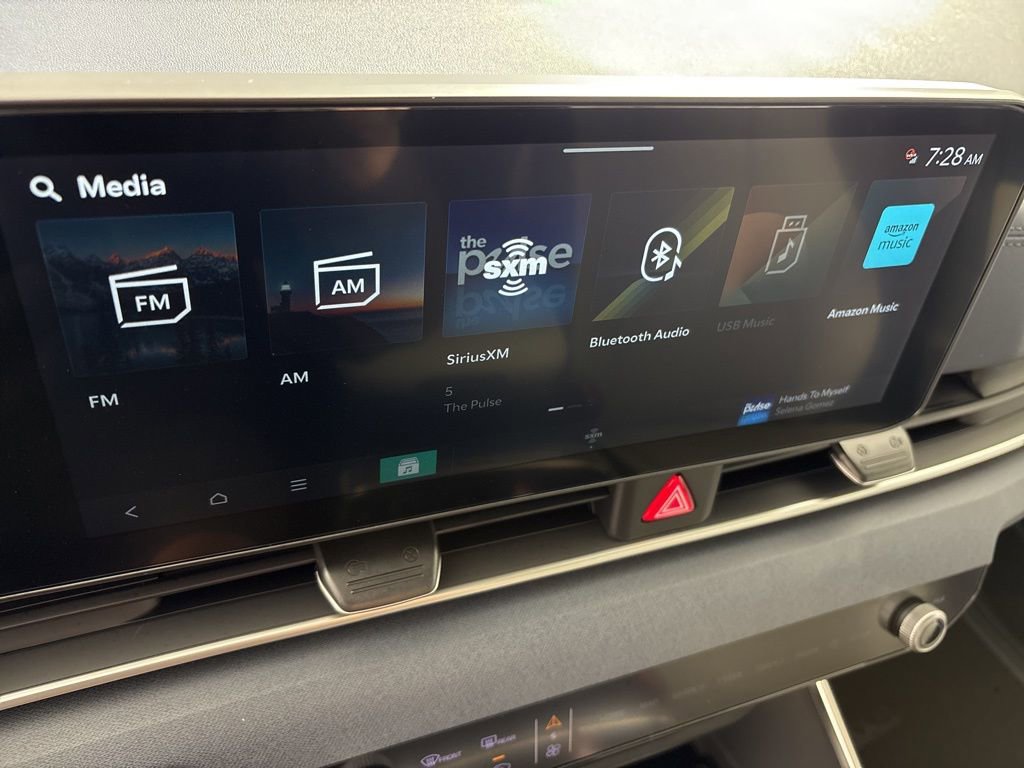 New 2026 Kia Carnival EX FWD image 36