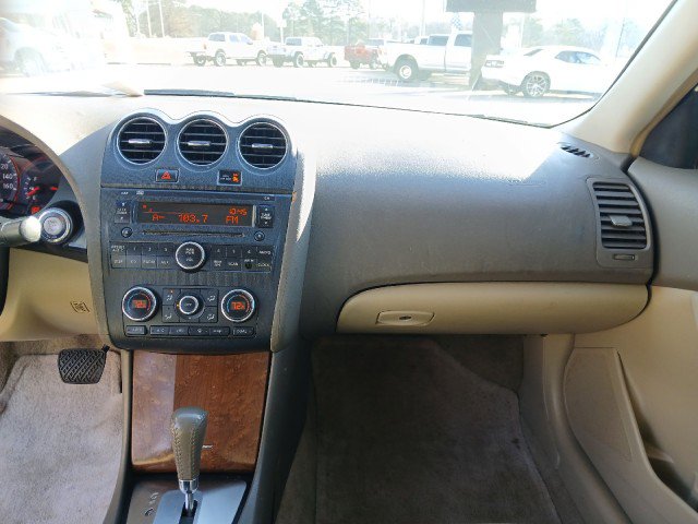 Used 2008 Nissan Altima 2.5 SL w/ SL Pkg image 15