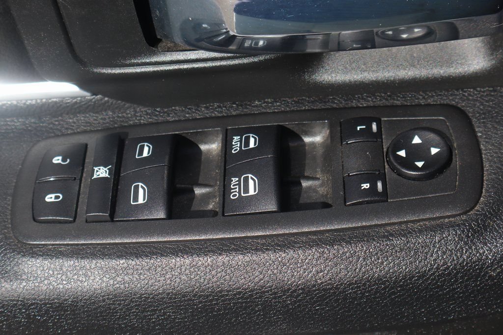 Used 2022 RAM 1500 Warlock w/ Electronics Group AWD/4WD image 16