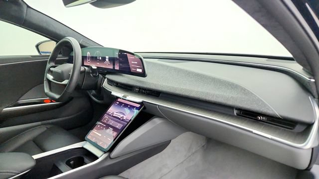 Used 2024 Lucid Air Pure RWD image 38