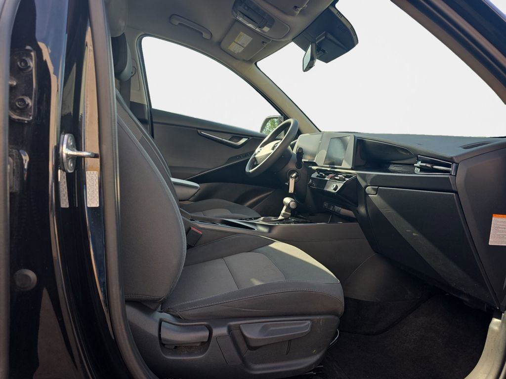 Used 2024 Kia Niro LX FWD image 18