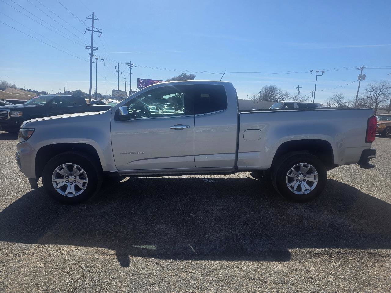 Used 2022 Chevrolet Colorado LT w/ Fleet Safety Package RWD image 4