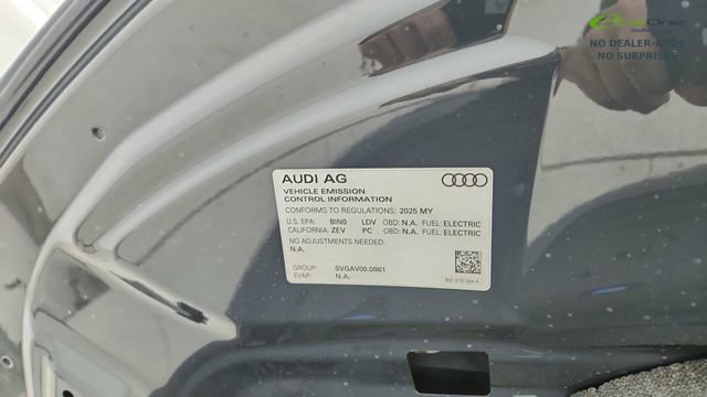 Used 2025 Audi A6 e-tron Premium Plus w/ Premium Plus image 65