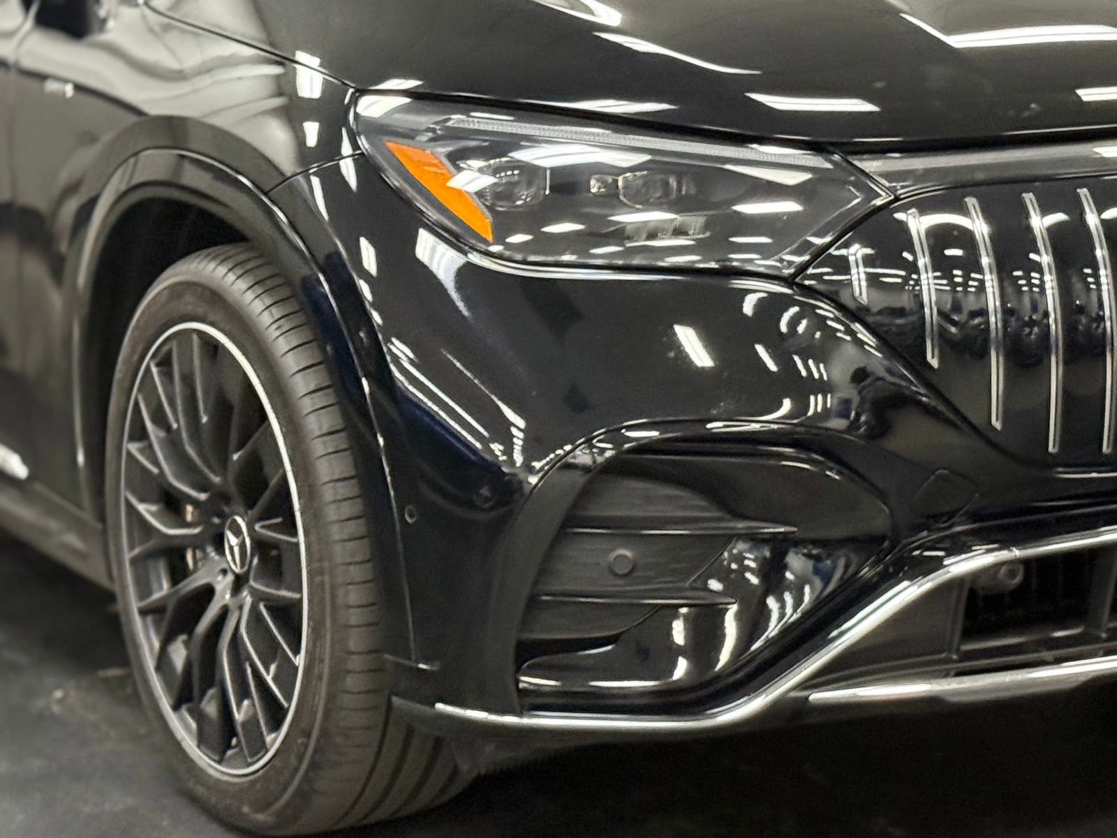 Used 2024 Mercedes-Benz EQE AMG 4MATIC SUV image 3