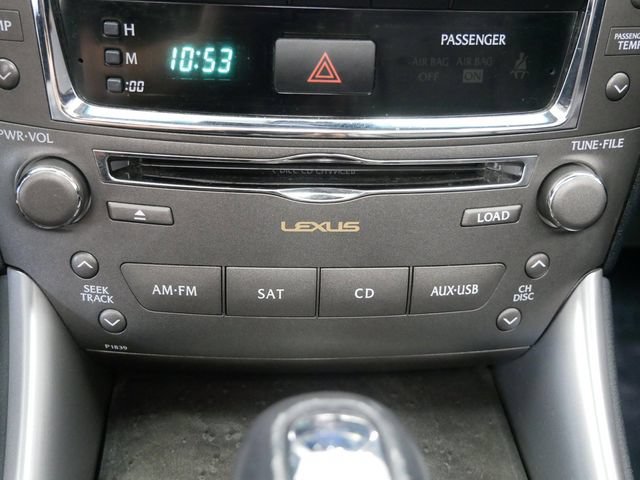 Used 2010 Lexus IS 250C w/ Luxury Pkg RWD image 21